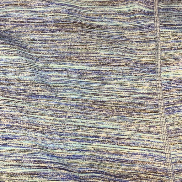 Lululemon | Navy / Teal Striped Dye Tank Top w Bra - Picture 3 of 8